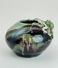 Load image into Gallery viewer, Octopus Vase