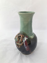 Load image into Gallery viewer, Ceramic Crab Vase