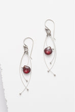 Load image into Gallery viewer, Tickle earrings, in red garnet or freshwater pearl
