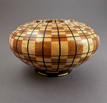 Load image into Gallery viewer, Lattice 212-22-07
